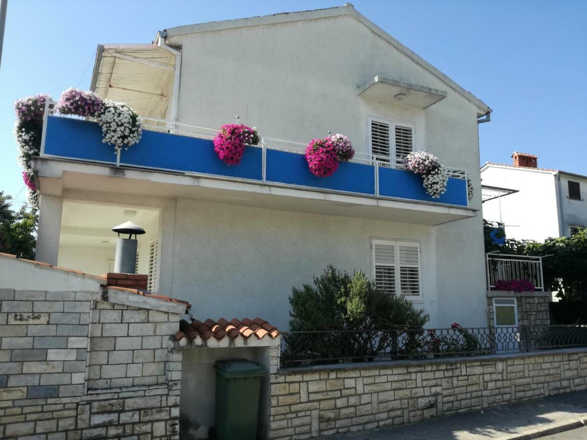 Vile Park Apartments Porec Exterior photo